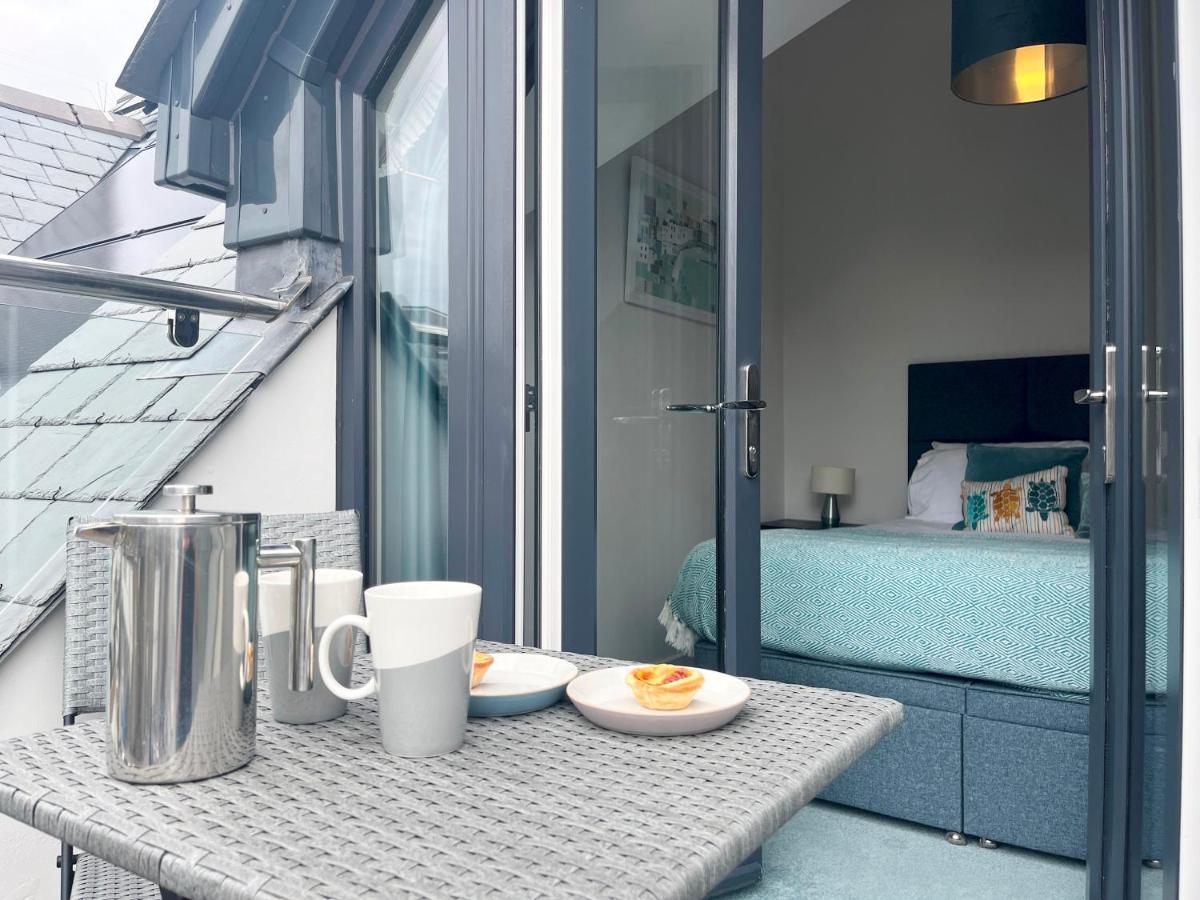 Holiday home Beautiful 3 Bed Townhouse With Parking, Close To Sea Front Penzance