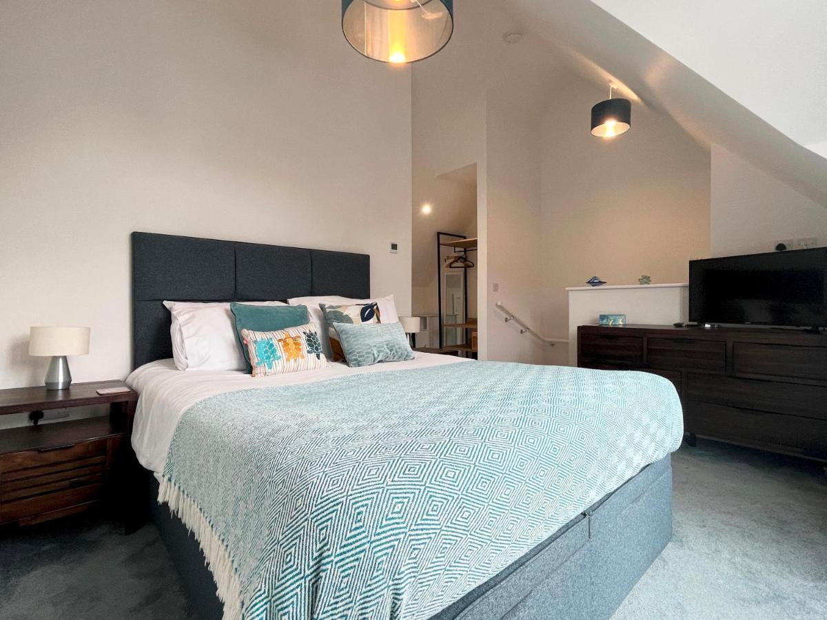 Beautiful 3 Bed Townhouse With Parking, Close To Sea Front Holiday home Penzance