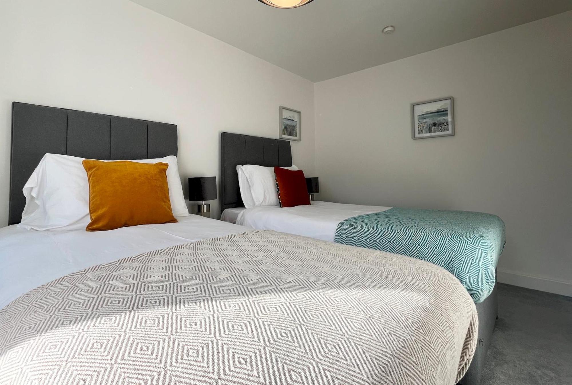 Holiday home Beautiful 3 Bed Townhouse With Parking, Close To Sea Front Penzance